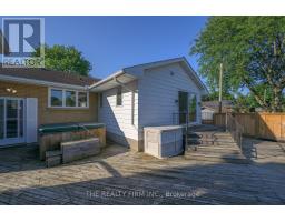 1367 COLLINGWOOD AVENUE - 6