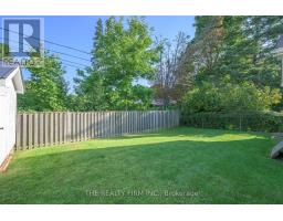 1367 COLLINGWOOD AVENUE - 8