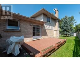 1136 ALDERSBROOK ROAD - 11