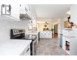 176 LAKESHORE ROAD - 12