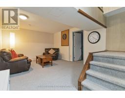 15 SKI VALLEY CRESCENT - 25