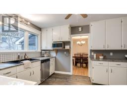 27 DUCHESS AVENUE - 12