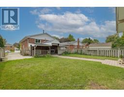 15 ROSEMOUNT CRESCENT - 34