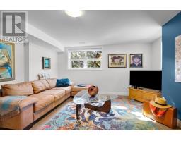 149 WILSON AVENUE - 21