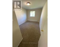 11 - 625 WONDERLAND ROAD S - 21