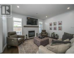 132 GREYROCK CRESCENT - 9