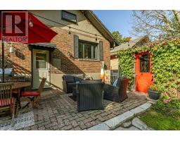 166 THORNTON AVENUE - 34