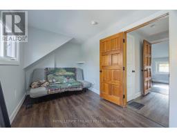 587 ROSEDALE STREET - 18