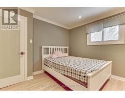 22 MURIEL CRESCENT - 10