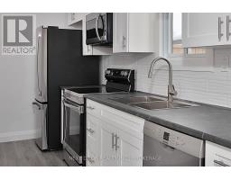 46 ST. ANDREWS PLACE - 10