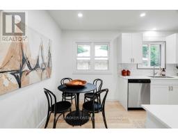 39 TRILLIUM CRESCENT - 11