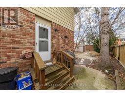651 ROGER STREET - 32