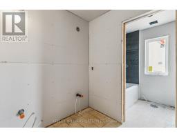 LOT 28 - 6875 HEATHWOODS AVENUE - 18
