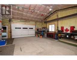 411 ALBERT STREET - 36