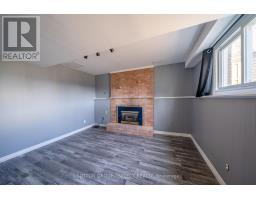 747 GRENFELL DRIVE - 14