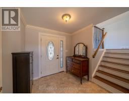 747 GRENFELL DRIVE - 3