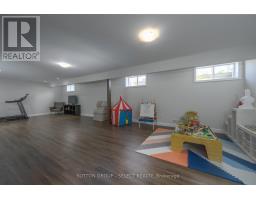 2142 CALLINGHAM DRIVE - 39
