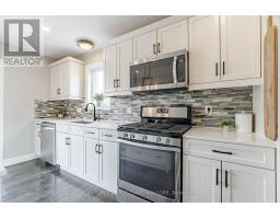 181 GILMOUR DRIVE - 13