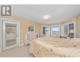 920 LAKESHORE ROAD - 17
