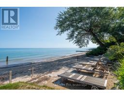 920 LAKESHORE ROAD - 45