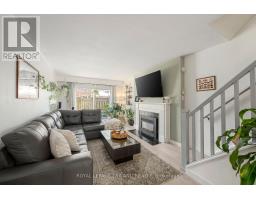 61 ARBOUR GLEN CRESCENT - 2