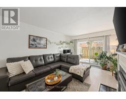 61 ARBOUR GLEN CRESCENT - 3