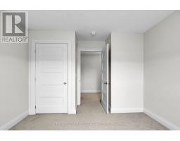 81 - 1040 CORONATION DRIVE - 17