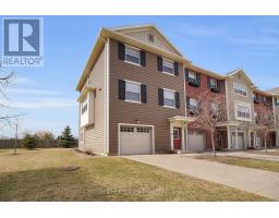 81 - 1040 CORONATION DRIVE - 2