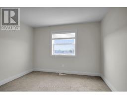 81 - 1040 CORONATION DRIVE - 25