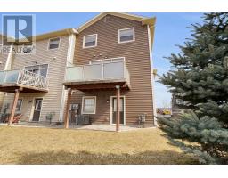 81 - 1040 CORONATION DRIVE - 30