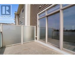 81 - 1040 CORONATION DRIVE - 31