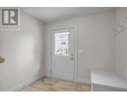 81 - 1040 CORONATION DRIVE - 4
