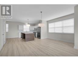81 - 1040 CORONATION DRIVE - 8