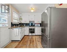 496 DEVONSHIRE AVENUE - 18
