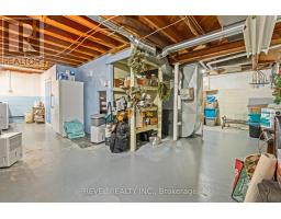 496 DEVONSHIRE AVENUE - 32