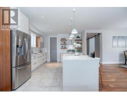 1378 HOWLETT CIRCLE - 10