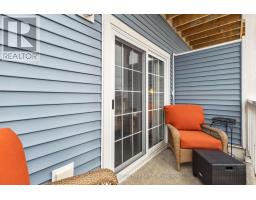 20 - 374 FRONT STREET - 33
