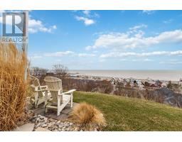 20 - 374 FRONT STREET - 40