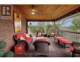 23 WOODFERN ROAD - 16
