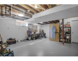 86 CALVERT LANE - 29
