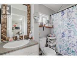 245 SYDENHAM STREET E - 10