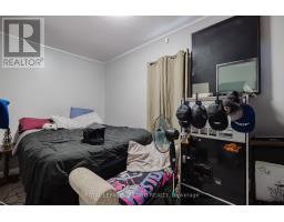 245 SYDENHAM STREET E - 12
