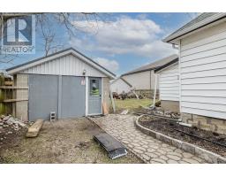 245 SYDENHAM STREET E - 22