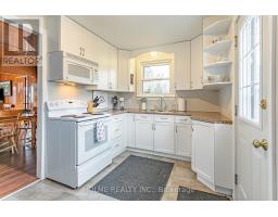 7401 BOND ROAD - 13