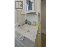 51 STANLEY STREET - 21