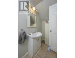 51 STANLEY STREET - 29