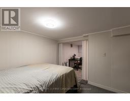 12 ADELAIDE STREET S - 32
