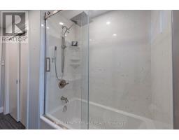 4504 EAST ROAD - 32