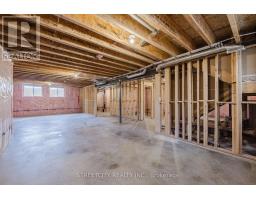 877 EAGLETRACE DRIVE W - 39