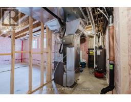 877 EAGLETRACE DRIVE W - 40